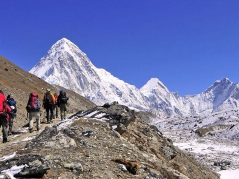 पर्यटकीय क्षेत्रमा चहलपहल बढ्यो